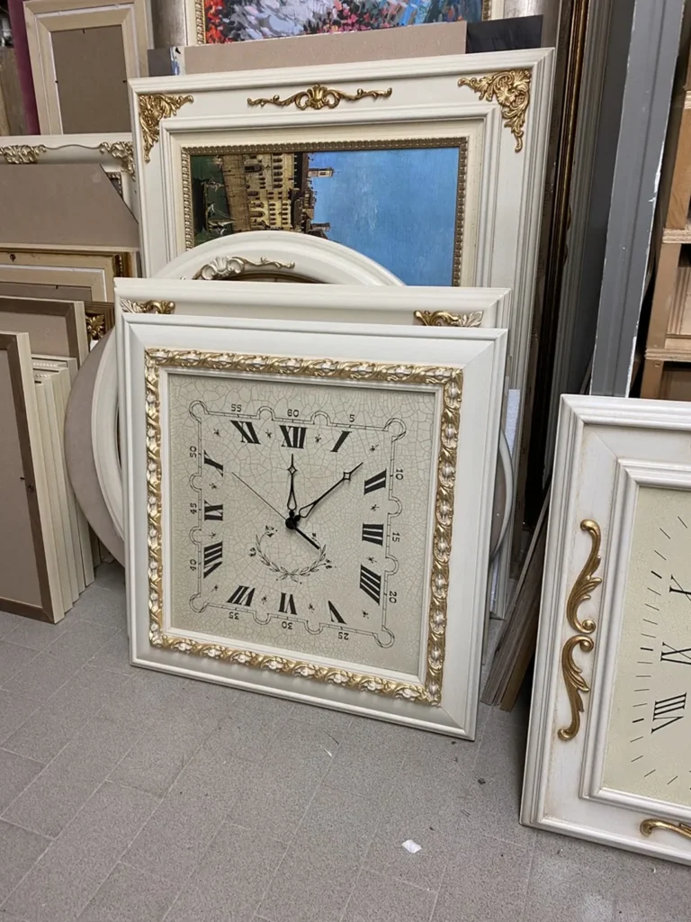 04 – Cornici orologi-Meli_Piero_Cornici-40